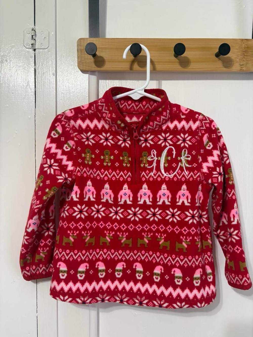 The Children's Place Red Holiday Fleece Pullover with Pink- C monogram